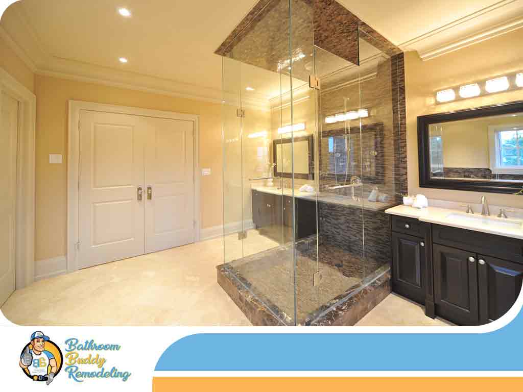 Different Types of Shower Doors for Your Bathroom Makeover